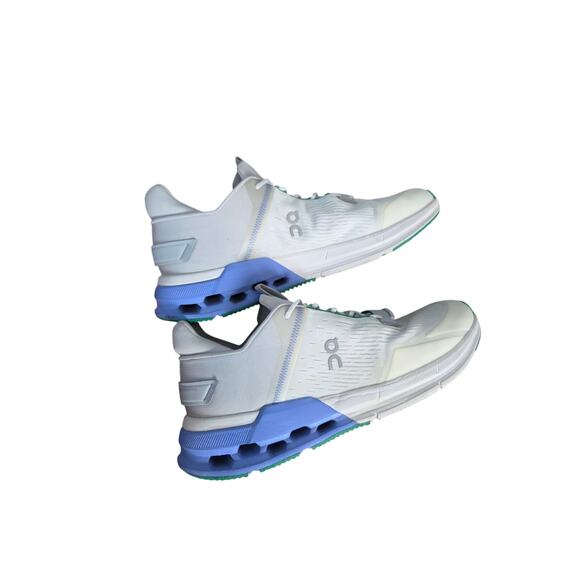 on running cloudnova flux trainers on clouds womens running sneakers white 9 - Picture 6 of 8